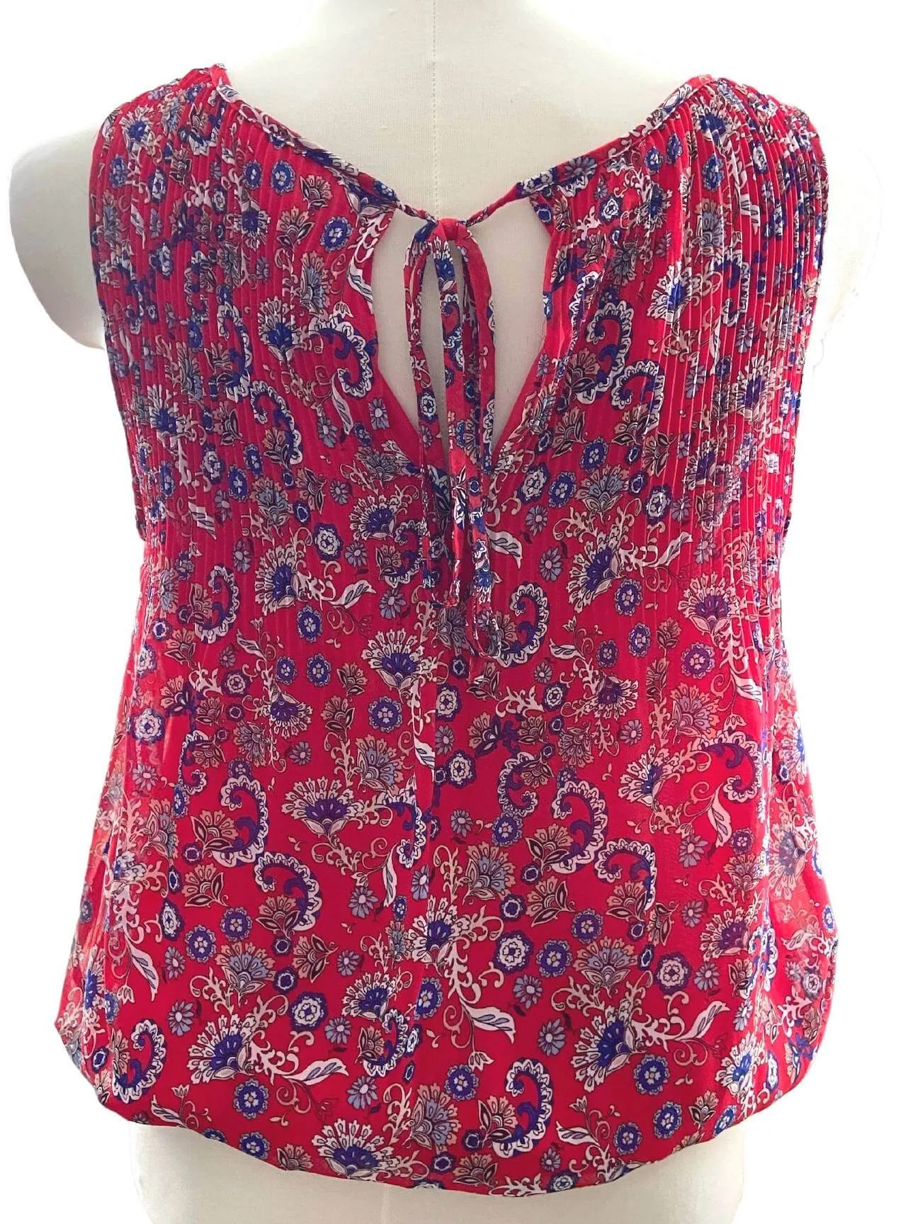 Cool Winter Red Pleated Floral Top