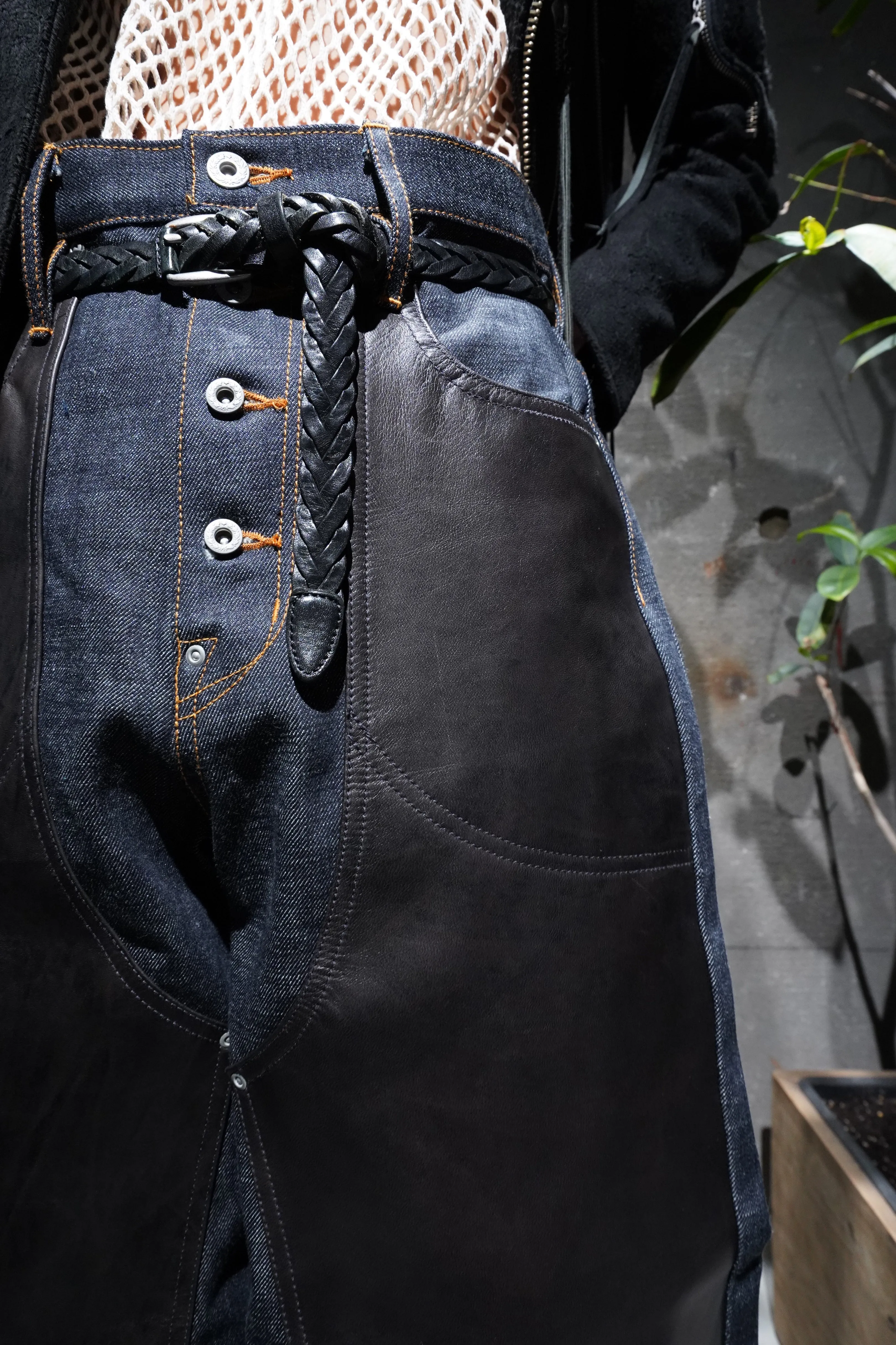 SUGARHILL LEATHER DOUBLE KNEE DENIM(EXCLUSIVE)